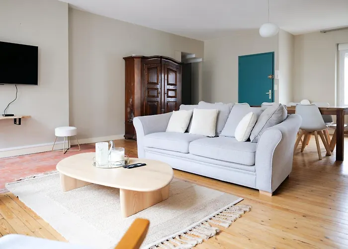 Tres Grand Coeur De - 7 Personnes *